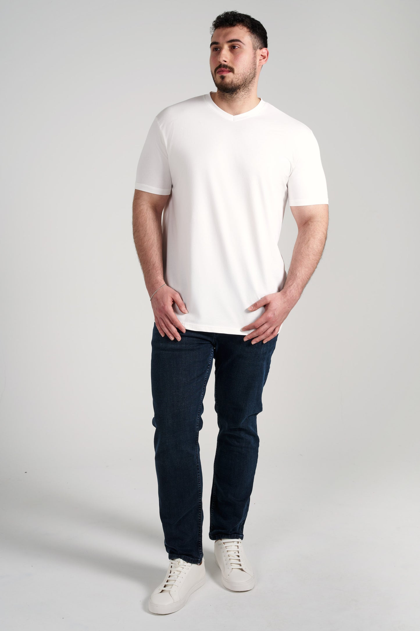 V Yaka Beyaz 6’lı Paket