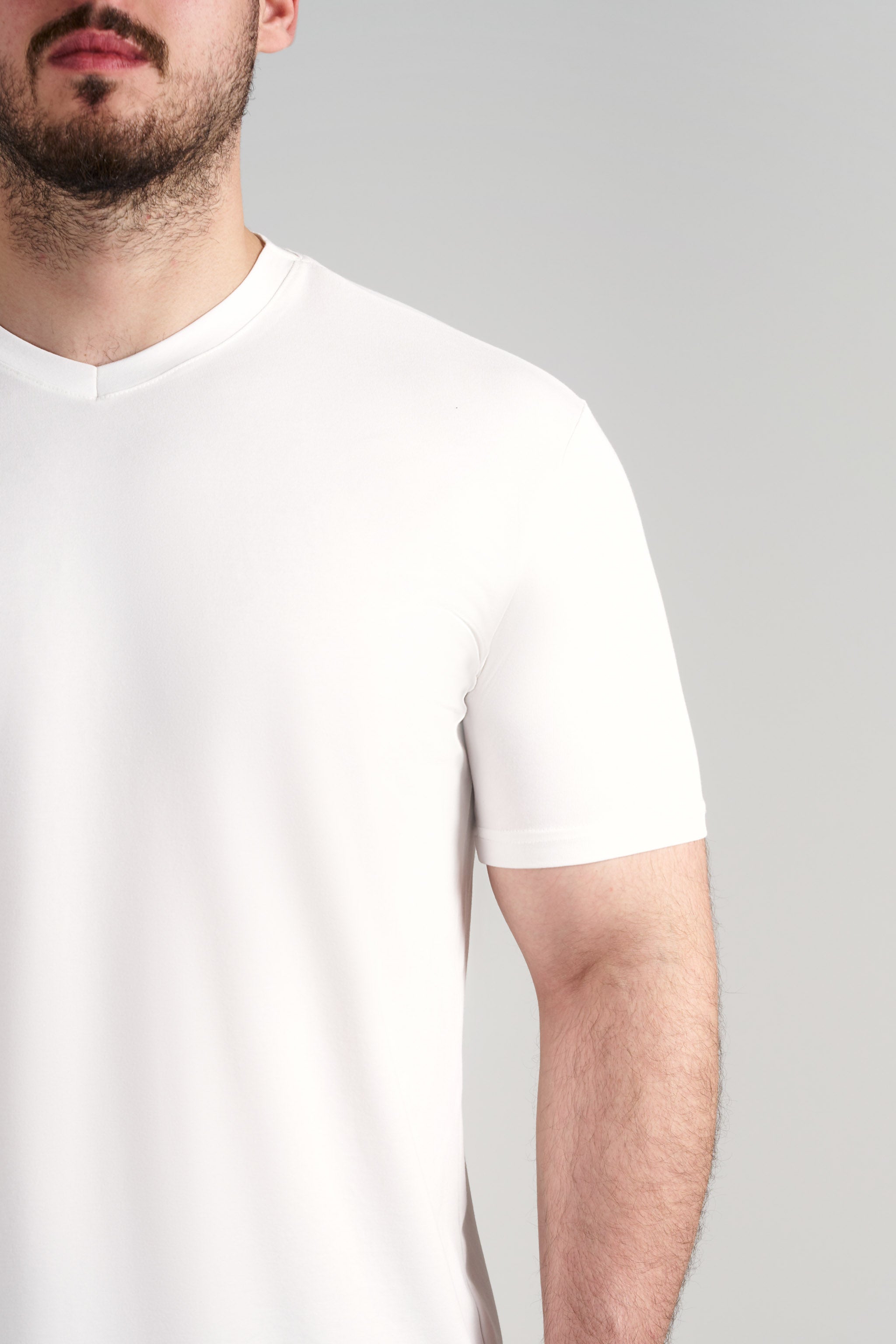 SJ Premium V Yaka Fit T-Shirt