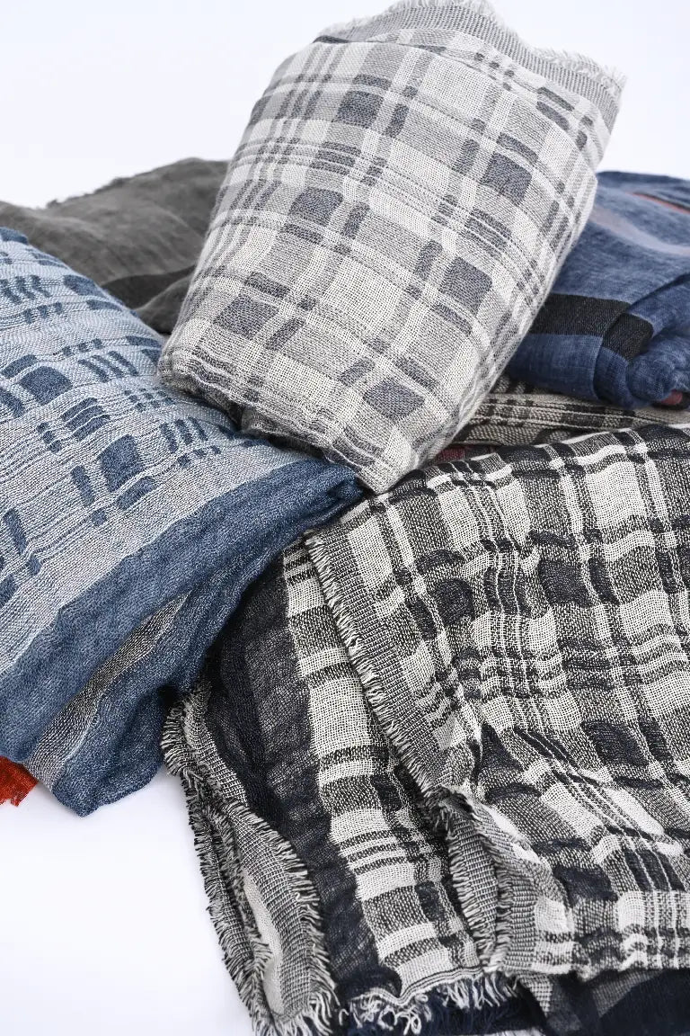 SJ Kare Desenli Fular