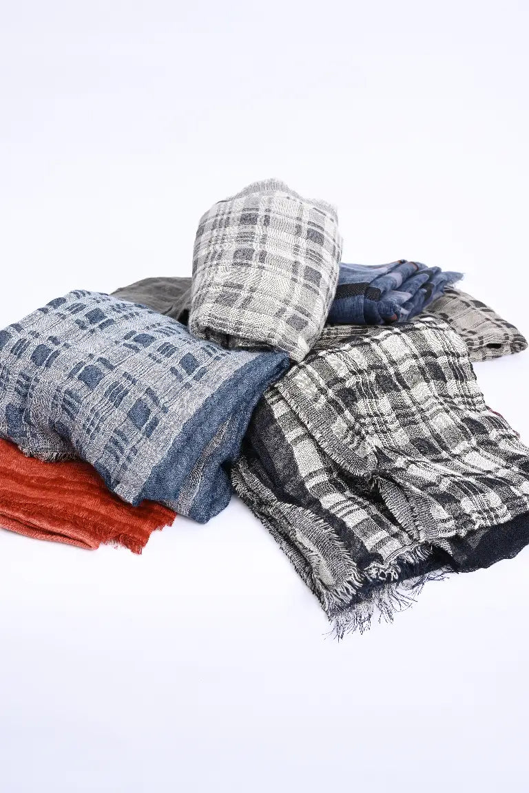 SJ Kare Desenli Fular