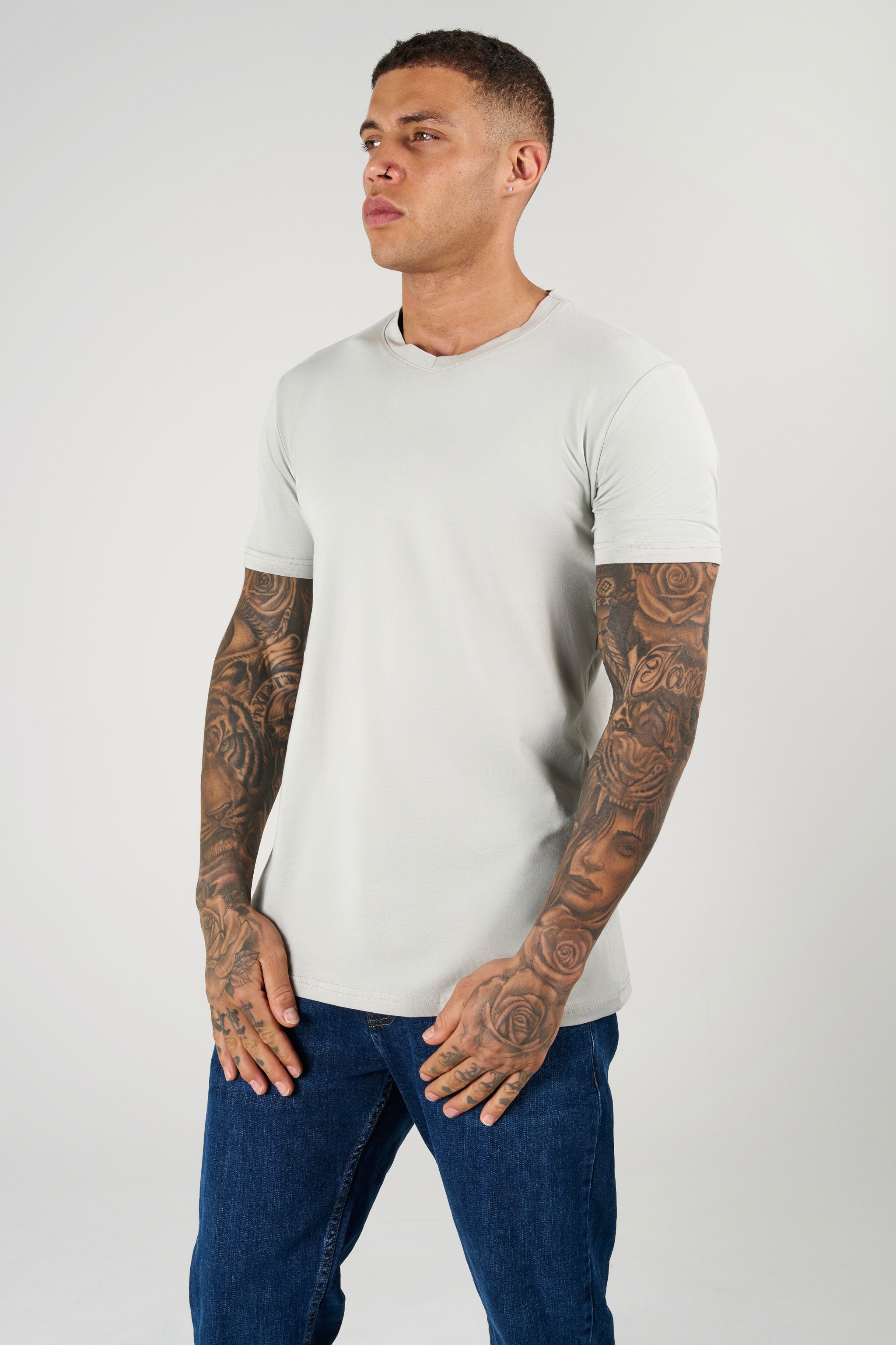 SJ Premium V Yaka Fit T-Shirt