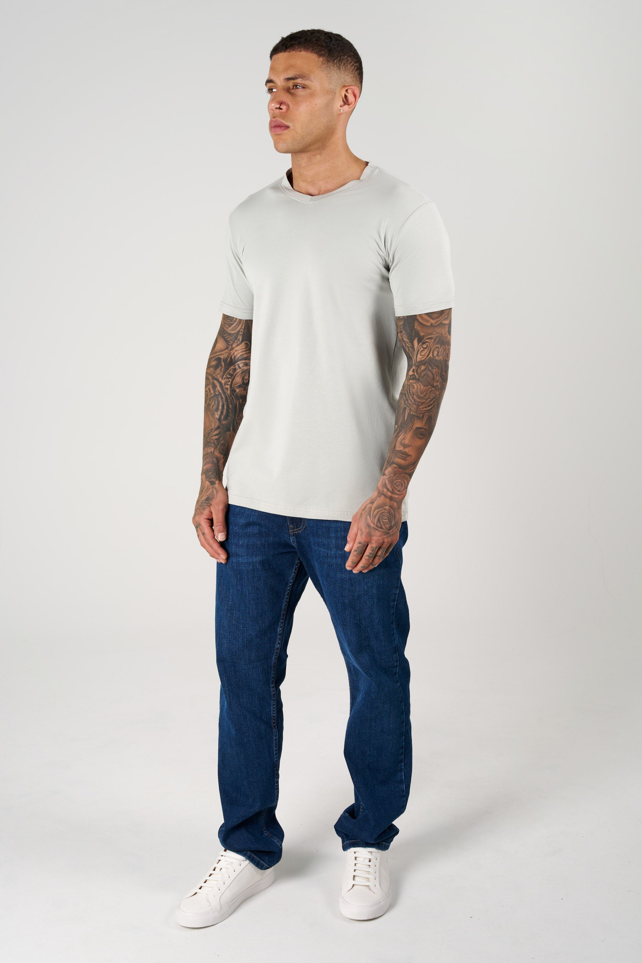 SJ Premium V Yaka Fit T-Shirt