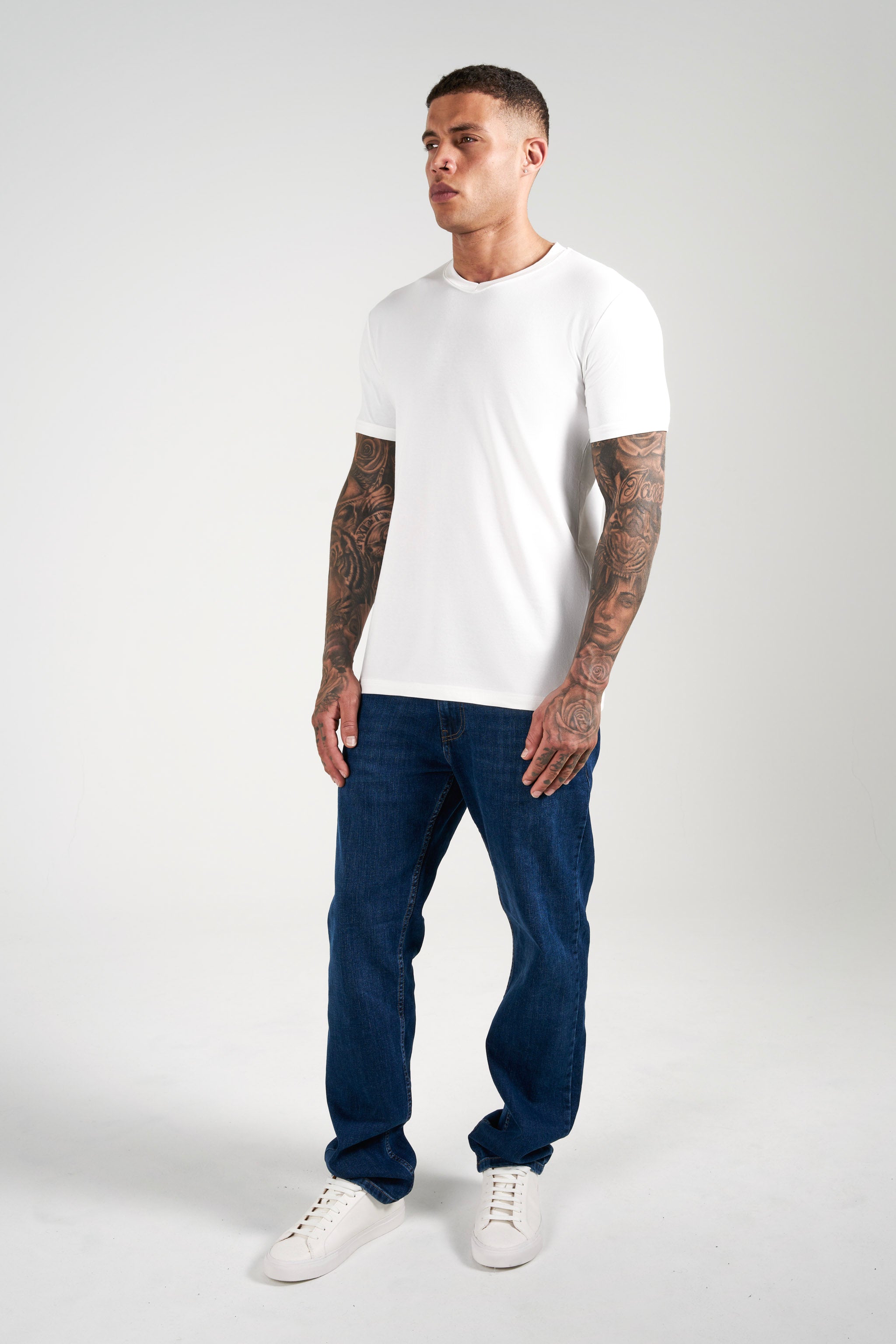 SJ Premium V Yaka Fit T-Shirt