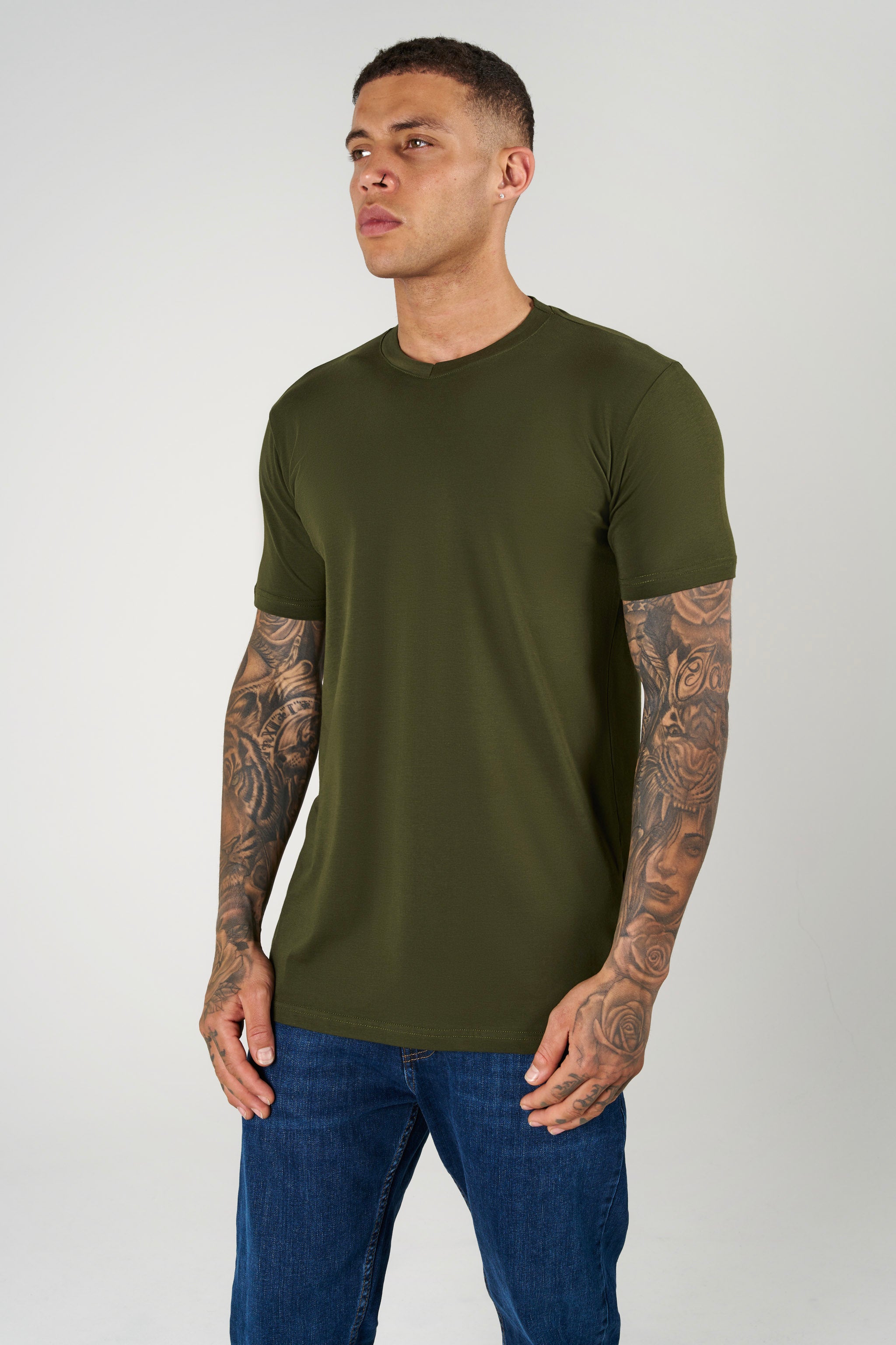 SJ Premium V Yaka Fit T-Shirt