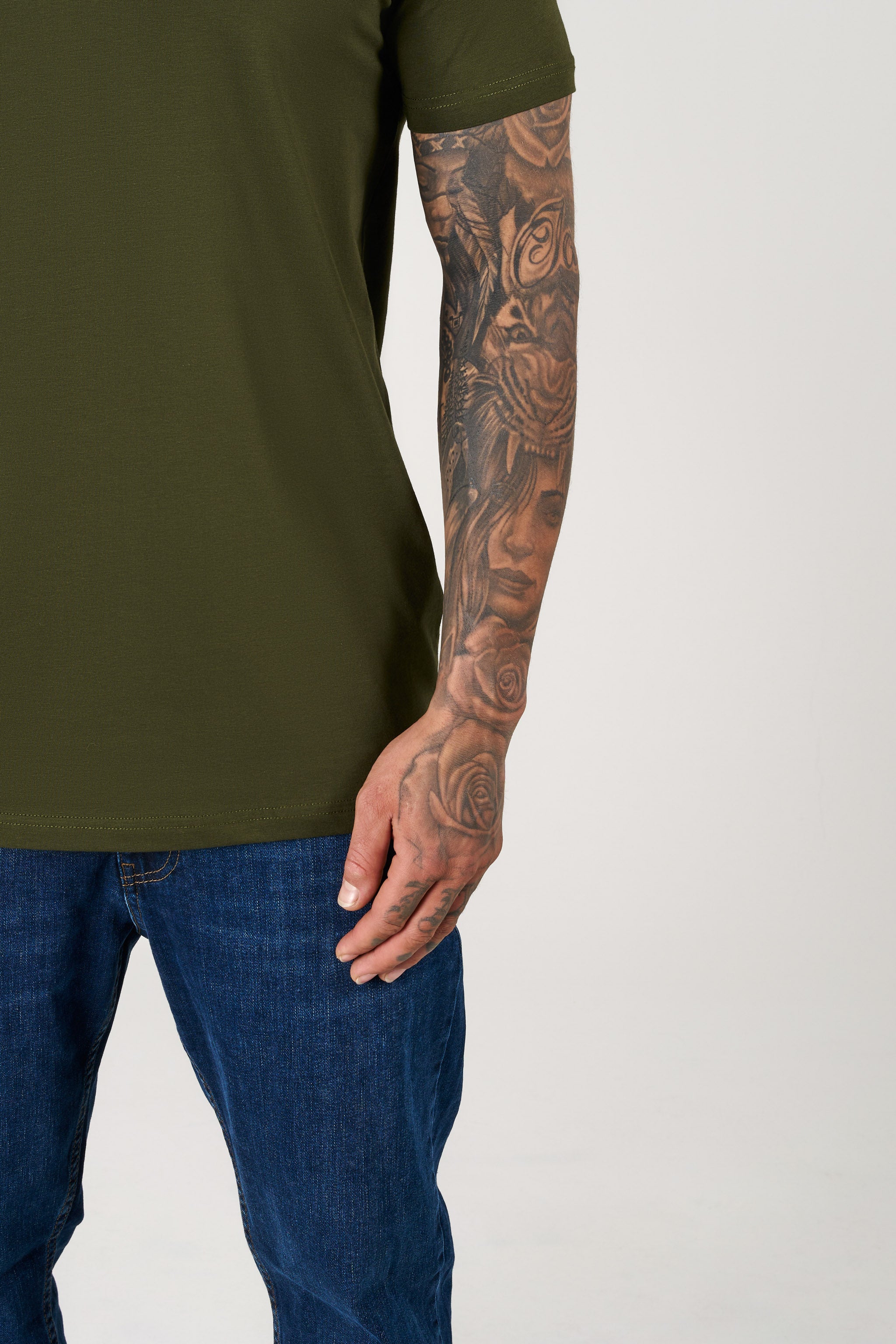 SJ Premium V Yaka Fit T-Shirt